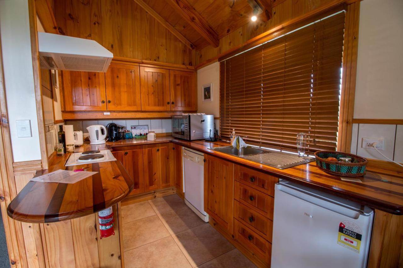 The Cottage Wai Rua Ruatangata West Экстерьер фото